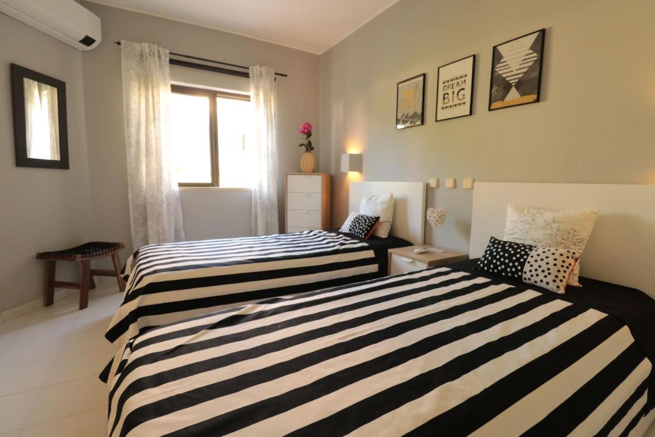 Lovelystay - Cozy 1Br Flat In Alvor With Ac And Balcony Esterno foto